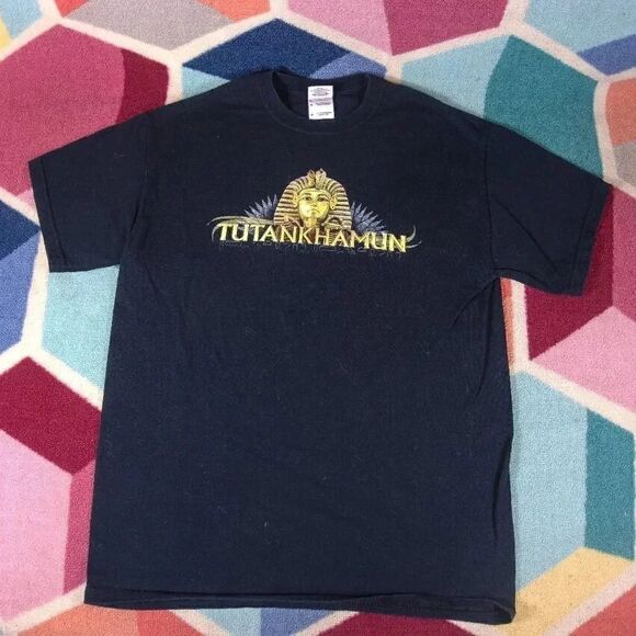 Gildan Other - King Tutankhamun Museum Exhibit Tee - Size Medium